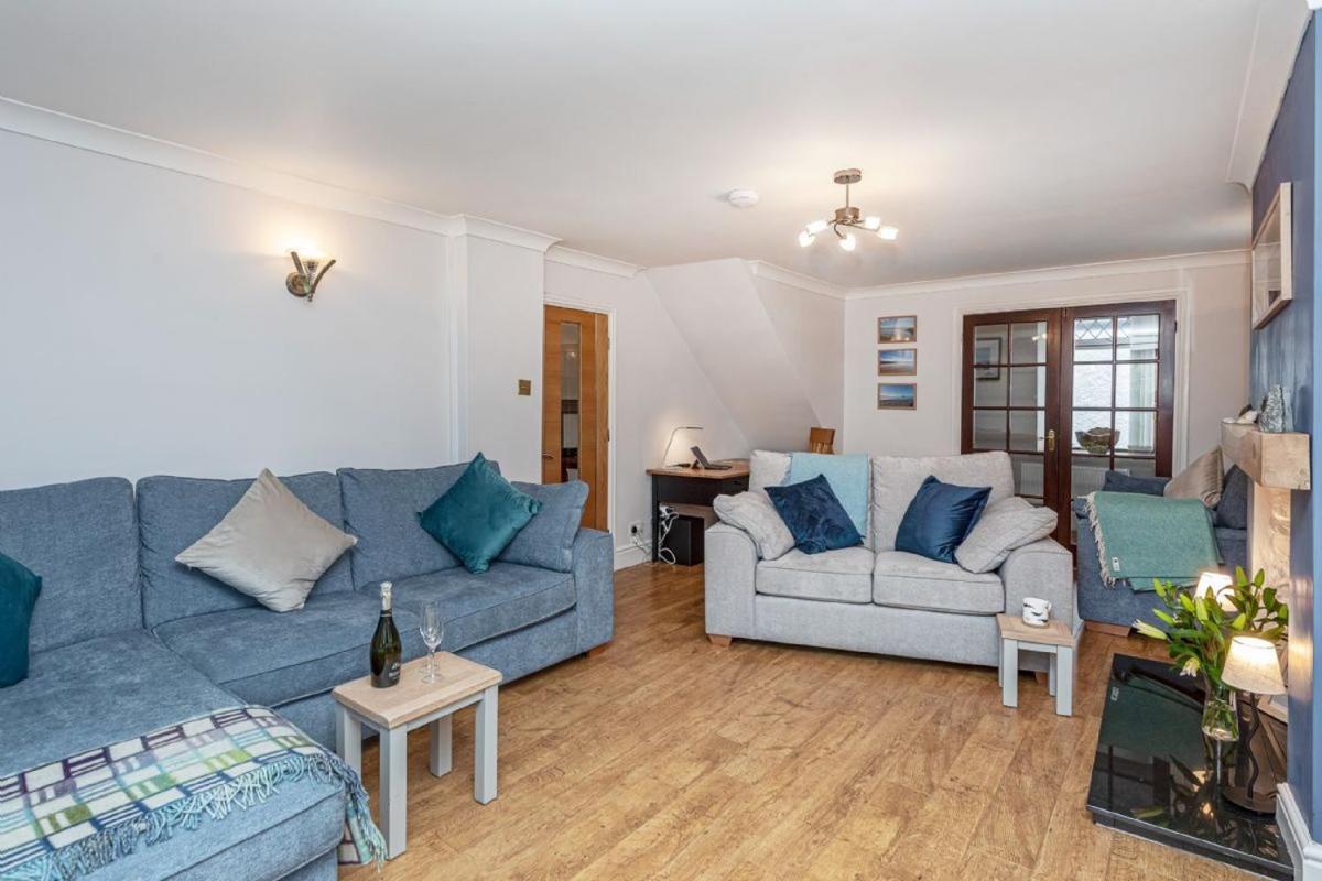 40 Church Street * Aberffraw